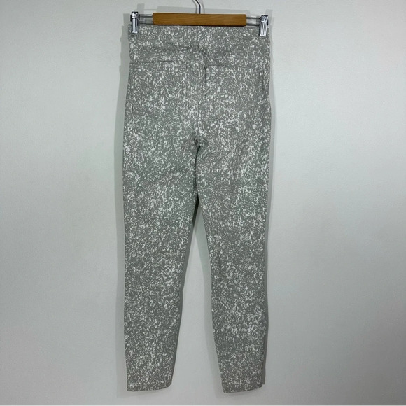 NWT Spanx Jean-ish Legging in Speckled Gray - Picture 6 of 12